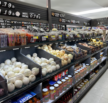 The Art of Communication: Enhancing Retail with Produce Signage